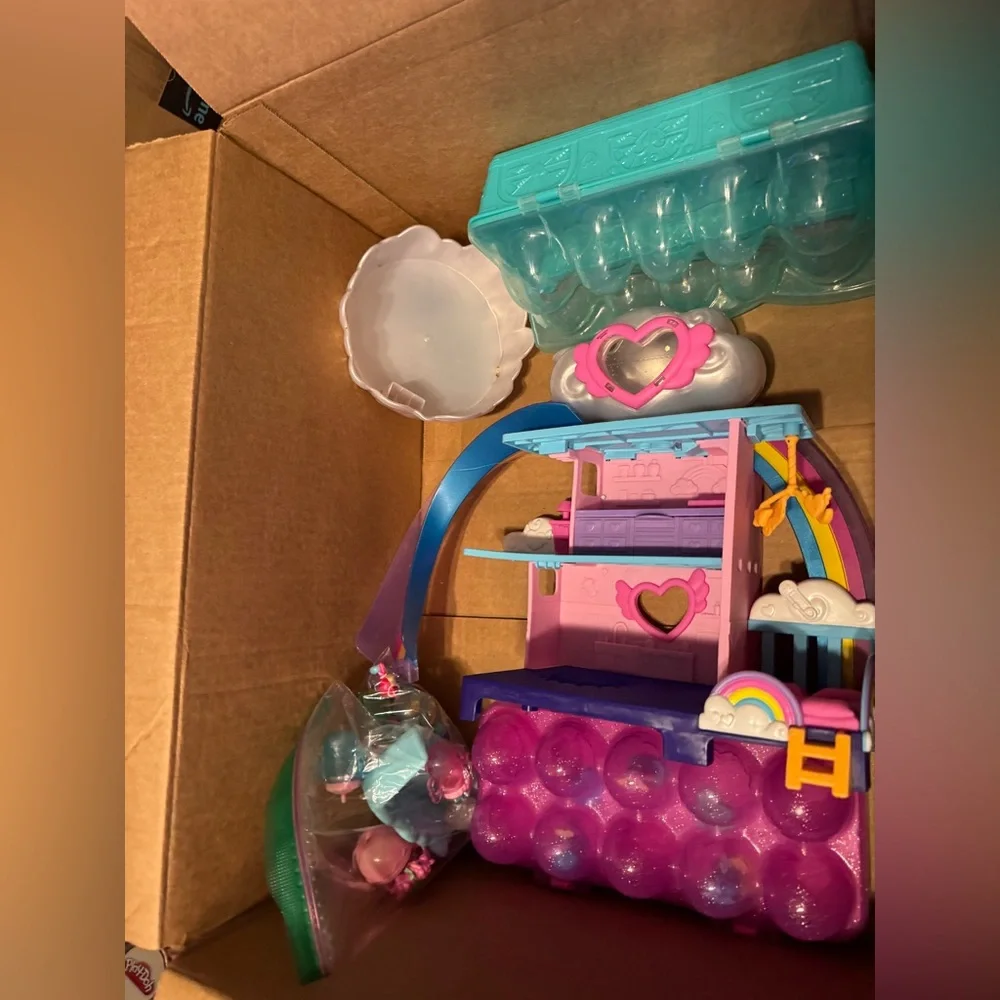Hatchimals bundle nursery, Llamas, collectibles